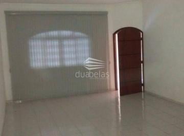 Casa · 206m² · 3 Quartos · 2 Vagas · Vendo ou alugo um sobrado, no bosque dos Ipês.