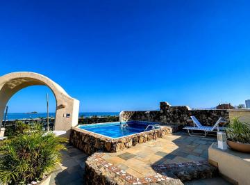 Apartamento · 25m² · 4 Quartos · 3 Vagas · 
                                Venda Cobertura Duplex Porto Cervo Balneário Cidade Atlântica
     