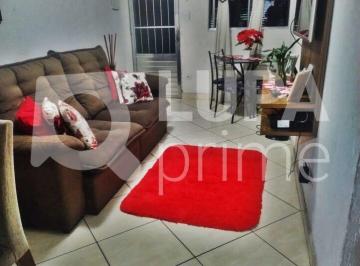 Casa · 104m² · 2 Quartos · 1 Vaga · CASA COM 2 QUARTOS E 1 VAGA DE GARAGEM À VENDA NA VIAL EDE