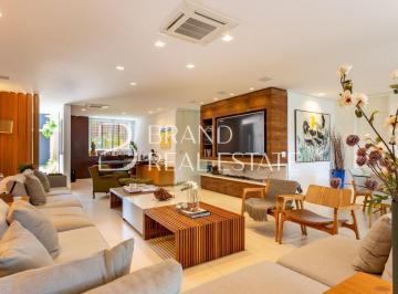 Casa · 346m² · 4 Quartos · 4 Vagas · Casa de condomínio no Brooklin com 346 m², 4 quartos e 5 vagas de garagem.