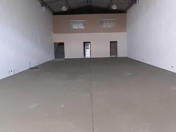 Comercial · 324m² · 3 Vagas · Galpão para alugar, 324 m² por R$ 12.000,00/mês - Vila dos Remédios - São Paulo/SP
