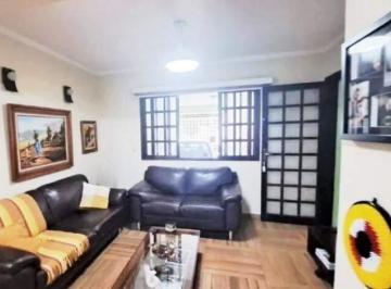 Casa · 134m² · 2 Quartos · 2 Vagas · Casa à venda em Santo André 2 quartos 2 suítes (Parque Jaçatuba) 