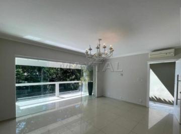 Casa · 300m² · 3 Quartos · 6 Vagas · Casa à Venda 300 m² com 3 suítes, 5 banheiros, 6 vagas cobertas e 6 descobertas na Vila Albertina.