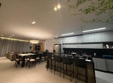 Casa · 340m² · 3 Quartos · 3 Vagas · Casa à Venda em Interlagos