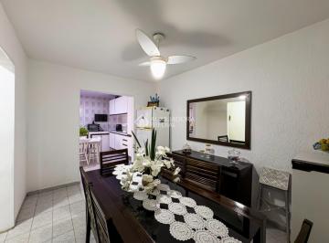 Casa · 250m² · 2 Quartos · 1 Vaga · Sobrado com duas casas independentes à venda na Vila Junqueira, em Santo André!