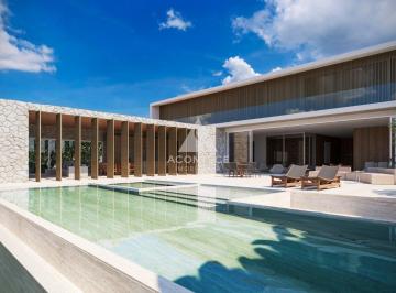 Casa · 1700m² · 5 Quartos · 10 Vagas · Para quem reconhece o excepcional à primeira vista.