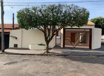 091fd2adbf537b8638fa34746ec30393.jpeg · Casa com 3 quartos à venda em Fernandópolis, no bairro Jardim Rosa Amarela