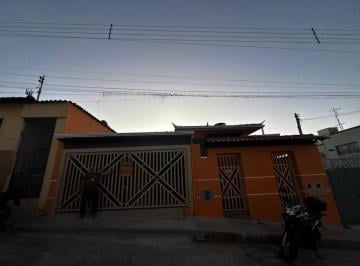 026d86bf22ce1336b7eb26664e9d298a.jpeg · Casa com 3 quartos para alugar em Nepomuceno, no bairro Centro