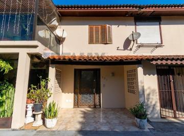 Casa · 72m² · 2 Quartos · 1 Vaga · APENAS R$ 225.00 MIL SOBRADO em condomínio fechado no bairro Ponta Porã! Centro de Cachoeirinha