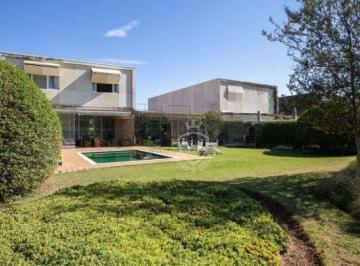 e0a0fca0c2b4e120126e495a3ee46504a2bd31fc · Casa com 3 quartos para alugar por R$ 69.000/mês - Fazenda Boa Vista - Porto Feliz/SP