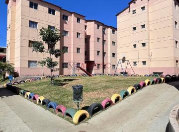 Apartamento · 47m² · 2 Quartos · Apartamento 02 quartos ao lado da estação metrô samambaia, reformado, quitado