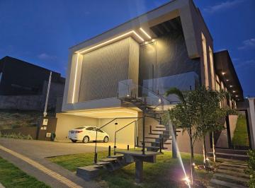 Casa · 228m² · 4 Quartos · 3 Vagas · Jardins Bolonha - CASA JARDINS BOLONHA – SENADOR CANEDO