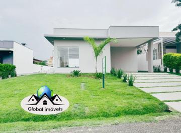 Casa · 150m² · 3 Quartos · 3 Vagas · Ninho Verde 1 - Casa térrea nova - bem localizada