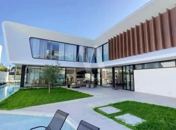 Casa · 800m² · 5 Quartos · 4 Vagas · Casa à venda no bairro Jurerê Internacional - Florianópolis/SC