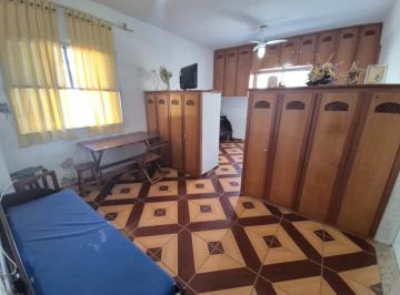Apartamento · 33m² · 1 Quarto · 1 Vaga · KITNET, 100 METROS DA PRAIA, 33 m² de área útil, Bairro: BOQUEIRÃO.