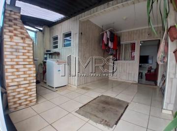 Casa · 33m² · 2 Quartos · 1 Vaga · Espaçoso Sobrado à Venda no Ocian, Praia Grande - 2 Quartos, Suíte