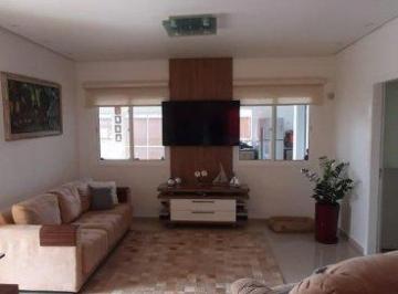 Casa · 210m² · 3 Quartos · 5 Vagas · Casa à venda - no Jardim Imperial Hills III