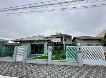 Casa · 241m² · 2 Quartos · 2 Vagas · Oportunidade - Casa Sobrado
