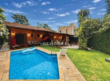 Casa · 195m² · 3 Quartos · 4 Vagas · Casa de condomínio em Rua Alvarenga Peixoto - São Paulo II - Cotia/SP