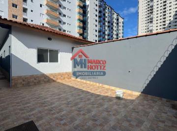 10xemzu2owyzyja3nwrjogy0_md · CASA TÉRREA COM EDÍCULA – GUILHERMINA – 250M DO MAR – 2 VAGAS + EDÍCULA