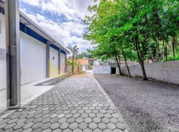Comercial · 500m² · Excelente galpão para locação na Velha Central