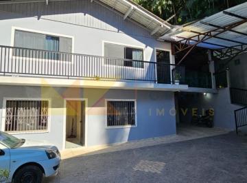 Casa · 355m² · 4 Quartos · 1 Vaga · Excelente opotinidade, Bairro Velha, Casa e Galpão com fábrica de calhas equipada, funcionando e com