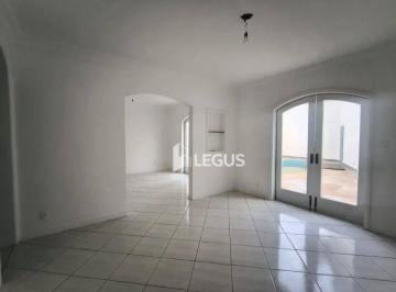 e62507a6ae3e2ff533b48dbcc4f524c612961422 · Sobrado Alto Padrão – 344m² | 3 Dormitórios | 3 Vagas | Quintal com Piscina