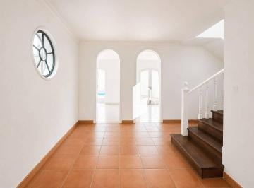 af3db9fd80dce7f77a8f9aff4b6936030e15edbf · Sobrado Alto Padrão – 344m² | 3 Dormitórios | 3 Vagas | Quintal com Piscina