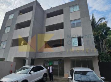 Comercial · 600m² · 12 Quartos · 6 Vagas · Prédio residencial no centro de Blumenau, com 3 pavimentos e 6 apartamentos e 1 sala comercial, exce