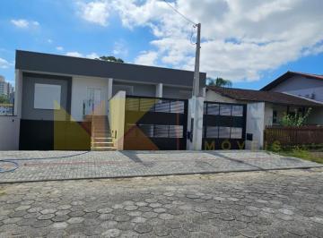 Casa · 263m² · 3 Quartos · 4 Vagas · Sobrado para venda no Bairro Velha.