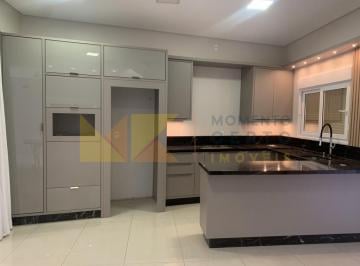Casa · 240m² · 3 Quartos · 1 Vaga · Belíssima Casa Nova no Progresso à venda!