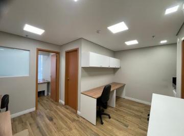 2b06e2e55e352ccfc14f0bee742b537b59a7c30a · Sala comercial para locação - Via Alameda - 37m² - 1 Vaga - Varanda - Centro Guarulhos/SP