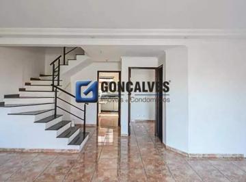 Casa · 250m² · 4 Quartos · 2 Vagas · Casa para Aluguel no Centro de São Bernardo do Campo (SP) | 4 Quartos | 2 Vagas