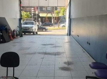 Comercial · 236m² · 2 Vagas · Salão à venda 2 vagas Nova Petrópolis - São Bernardo do Campo - SP