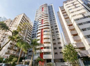 6e3f1257219b0f668045cb69a2213654323ba228 · Apartamento totalmente reformado no coração do Batel | 151 m² | 4 quartos | 2 vagas