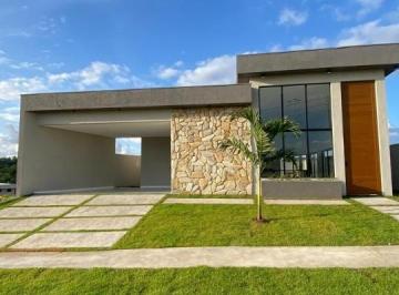Casa · 15m² · 3 Quartos · 2 Vagas · Casa Padrão em CAMAÇARI