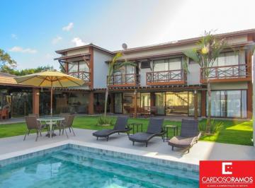 Casa · 42m² · 7 Quartos · Casa Padrão em Mata de São João