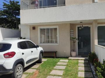 Casa · 130m² · 3 Quartos · 2 Vagas · Casa Padrão em Lauro de Freitas