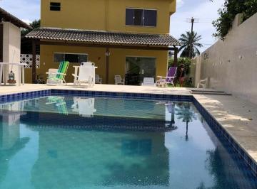 Casa · 160m² · 4 Quartos · Casa Padrão em CAMAÇARI