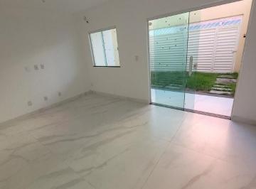 Casa · 120m² · 3 Quartos · 2 Vagas · Casa Padrão em Lauro de Freitas