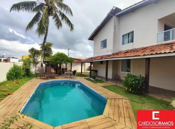Casa · 337m² · 3 Quartos · Casa Padrão em Lauro de Freitas