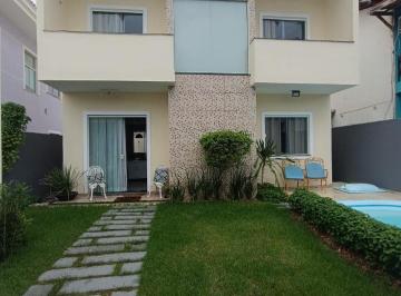 Casa · 209m² · 4 Quartos · 2 Vagas · Casa Sobrado em CAMAÇARI