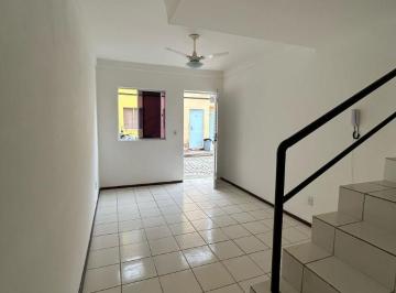 Casa · 70m² · 3 Quartos · 1 Vaga · Casa Padrão em SALVADOR
