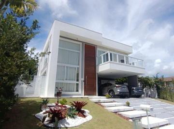 Casa · 28m² · 3 Quartos · 4 Vagas · Casa Padrão em CAMAÇARI