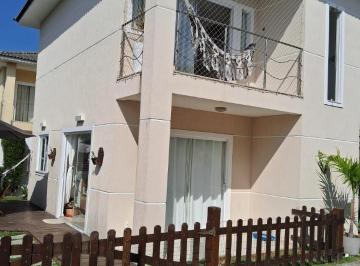 Casa · 16m² · 4 Quartos · 2 Vagas · Casa Padrão em Lauro de Freitas