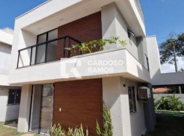 Casa · 138m² · 4 Quartos · 2 Vagas · Condominio com padrao e localizacao especiais | Miragem