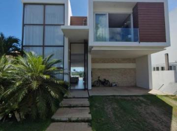 Casa · 630m² · 5 Quartos · 2 Vagas · Casa Padrão em SALVADOR