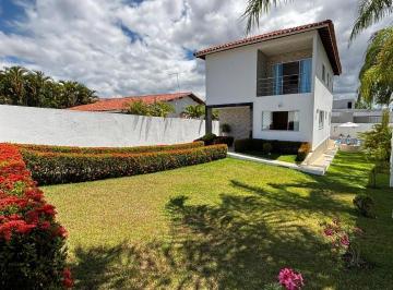 Casa · 23m² · 4 Quartos · 7 Vagas · Casa Padrão em Lauro de Freitas