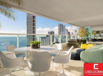 Apartamento · 305m² · 3 Quartos · Apartamento Padrão em SALVADOR
