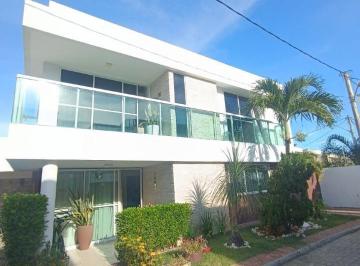 Casa · 16m² · 4 Quartos · 1 Vaga · Casa Padrão em Lauro de Freitas
